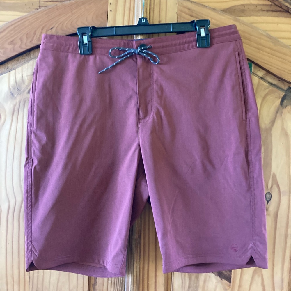 Men Even Tide maroon red Hybrid swim trunks board shorts size 34 - NWT